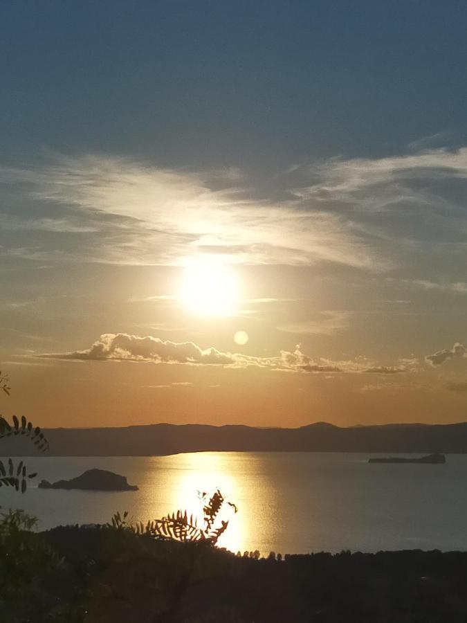 Appartamento A Marta Nel Lago Di Bolsena Kültér fotó